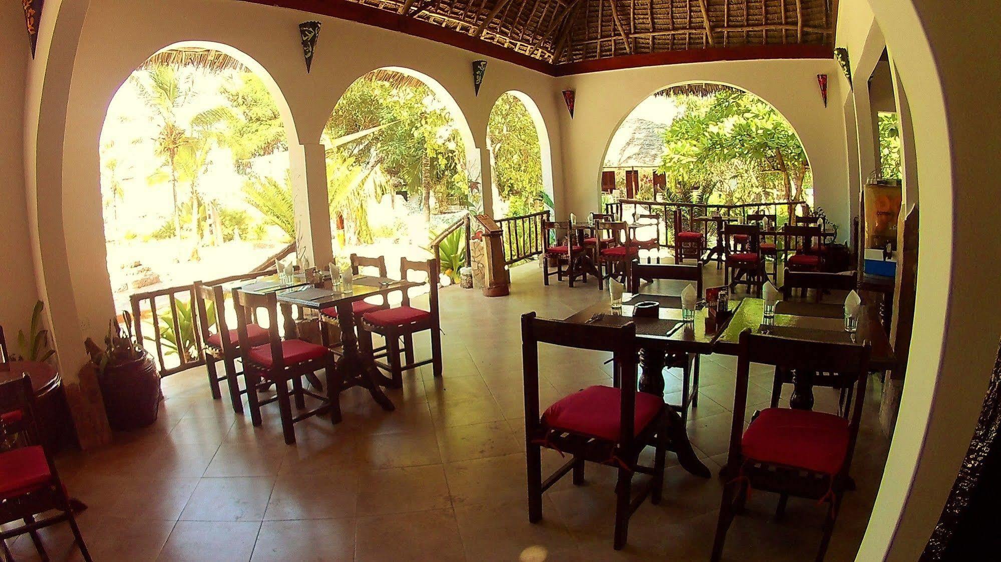 Waikiki Resort Pwani Mchangani Exterior foto